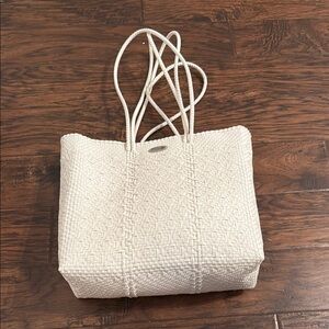 Abrazo Style Recycle Tote